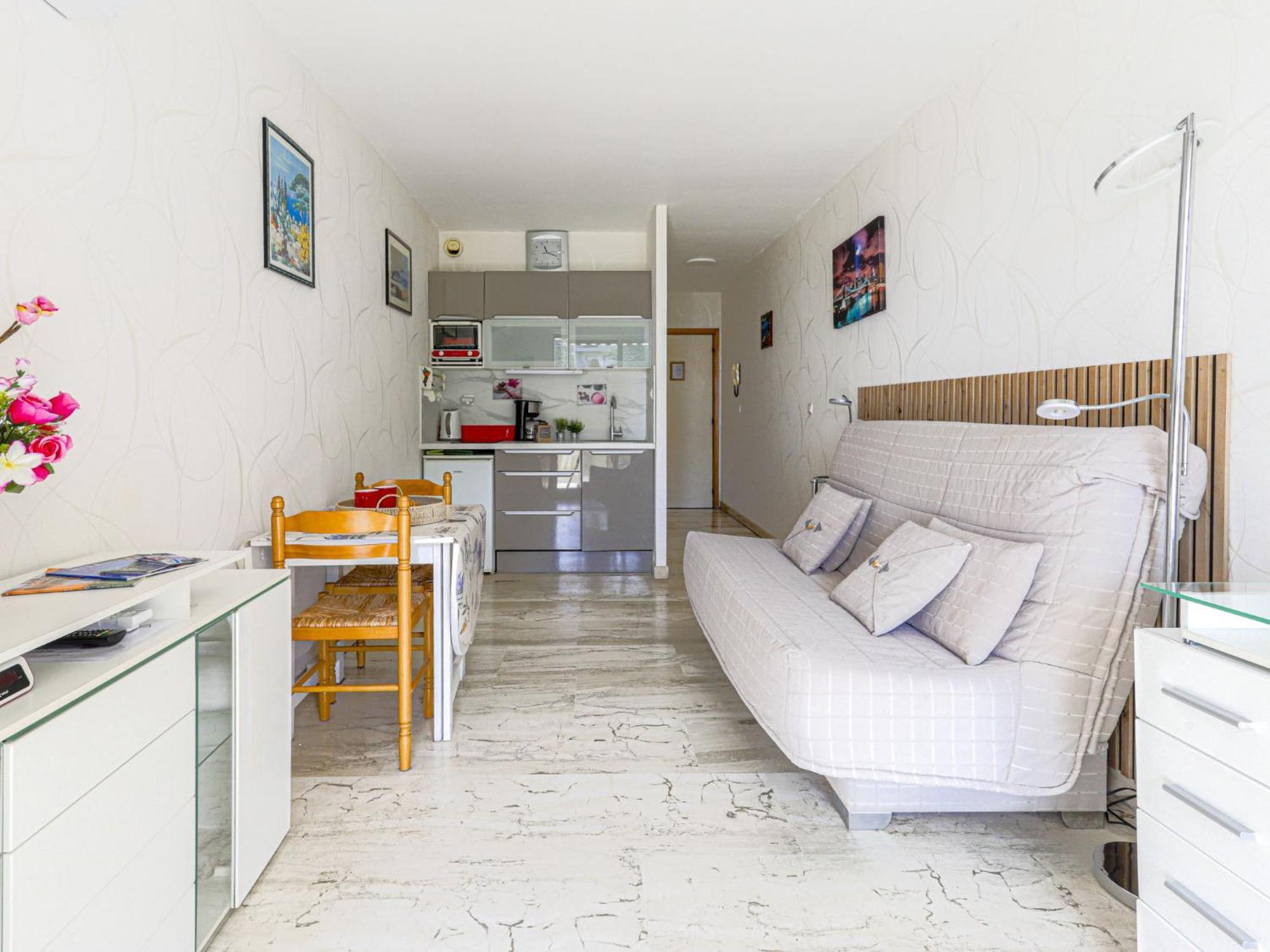 Ciel De Fabron By Interhome